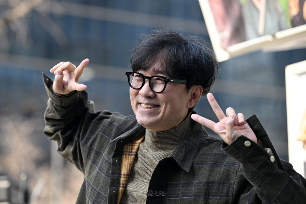 “커피 갚는 남자” 장항준, ‘왕사남’ 1200만 개명·성형 대신…“이게 무슨 일”