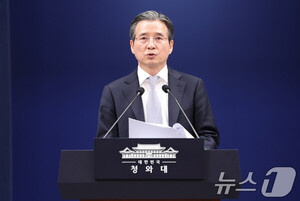 靑 "장특공제 폐지, 정부 입장 아냐…실거주 1주택자 보호 문제 없다"