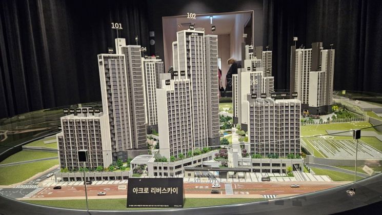 [르포]"팬트리 넓지만 세부설계 아쉬워"…